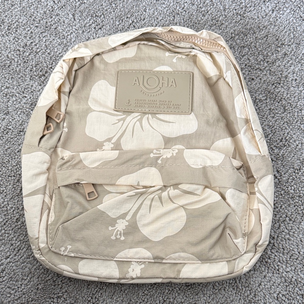 ALOHA Collection Keep it Light Nylon Mini Backpack - Picture 2 of 5